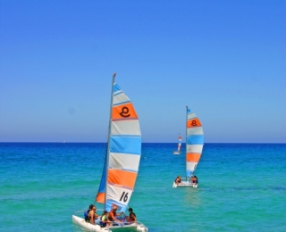 Go sailing with the family with In Terra Corsa Boat Rental